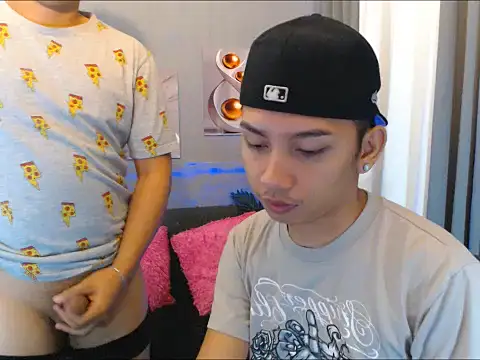 dylan hardfucker online show from February 15, 2026, 9:00 pm