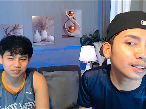 dylan hardfucker online show from March 3, 2026, 2:07 am