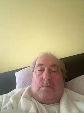 csikar online show from March 9, 2026, 5:44 am