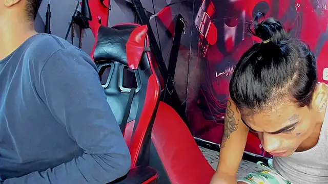 Hot Boys Without Limits online show from December 22, 2025, 4:09 am