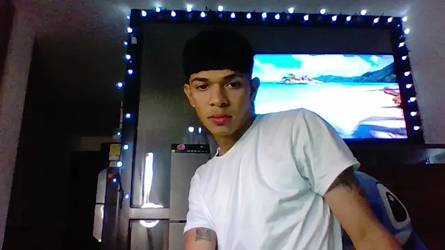 Glen connor 11 online show from December 16, 2025, 1:27 pm