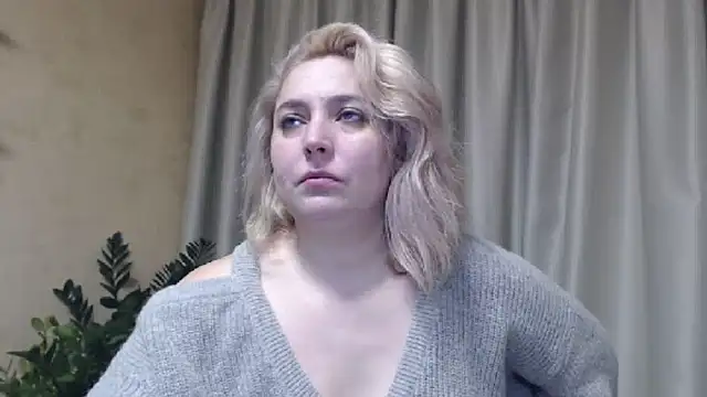 sweetpussy13 online show from February 4, 2025, 7:40 am