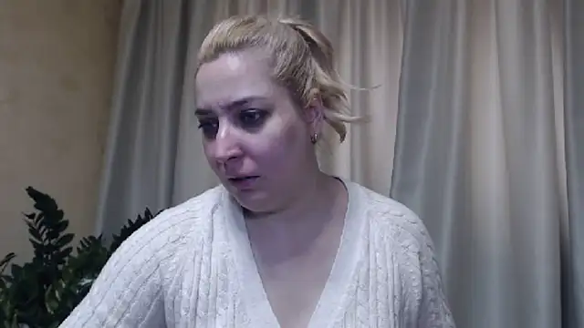 sweetpussy13 online show from March 19, 2025, 7:29 am