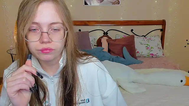 miya soft online show from May 29, 2026, 1:36 am