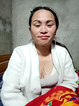 ngaytho004 online show from February 3, 2026, 3:15 am