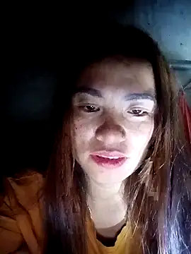 ngaytho004 online show from February 16, 2026, 11:01 pm