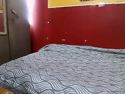 Lovelycouple25 online show from February 21, 2026, 6:58 am