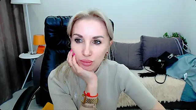 Hanna--Sweet online show from April 16, 2026, 11:55 am