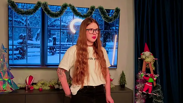 ArlineFarone online show from December 18, 2025, 6:08 am