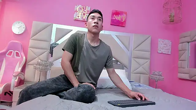 Snapshot of matias_jeong chatting on February 28, 2026, 5:47 pm matias jeong online show from February 28, 2026, 5:47 pm