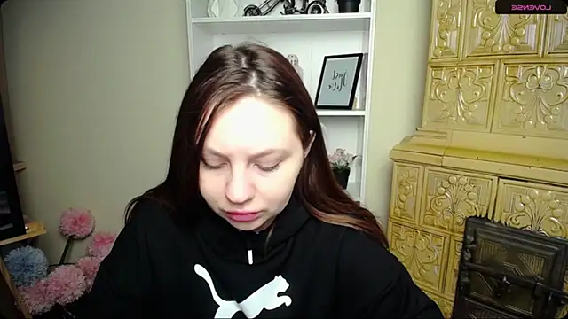 Snapshot of LiliaErmi chatting on February 5, 2026, 7:13 am LiliaErmi online show from February 5, 2026, 7:13 am