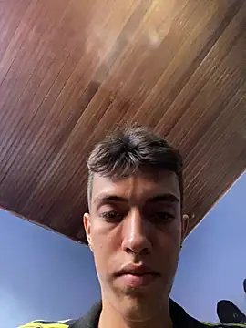 Juan Gomezz26 online show from February 23, 2026, 10:07 pm