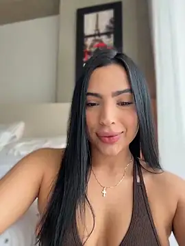 ValeriaTorress  online show from April 16, 2026, 7:03 pm