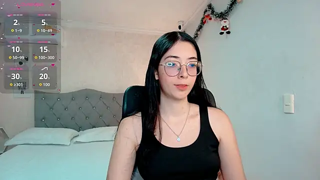 emmalove doll online show from January 7, 2026, 12:07 pm