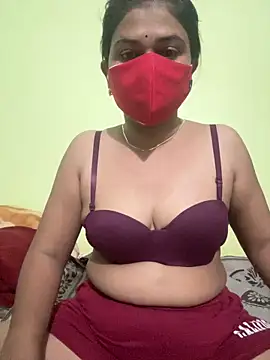 cute mahi001 online show from May 29, 2026, 11:03 pm