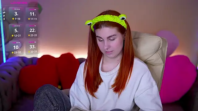 GingerPinky online show from February 17, 2026, 2:13 pm