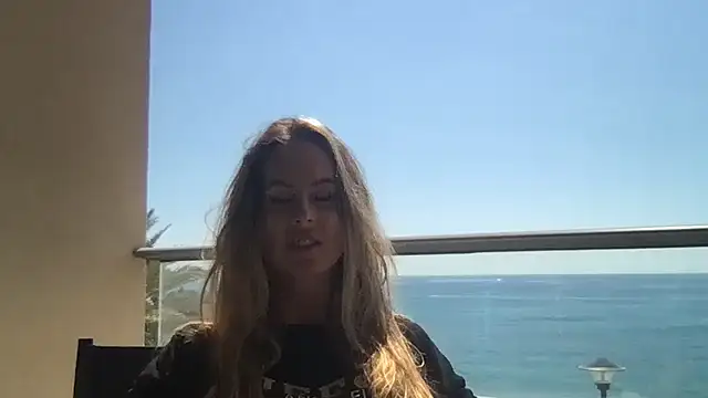 LeMilf online show from March 25, 2026, 12:00 pm