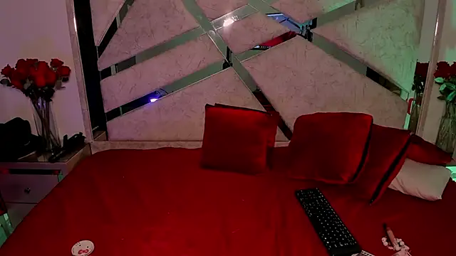 Starlights online show from January 11, 2026, 3:28 pm