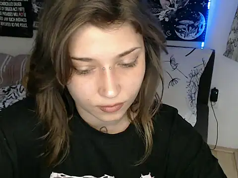 AlienforTwenty online show from February 14, 2026, 10:23 am