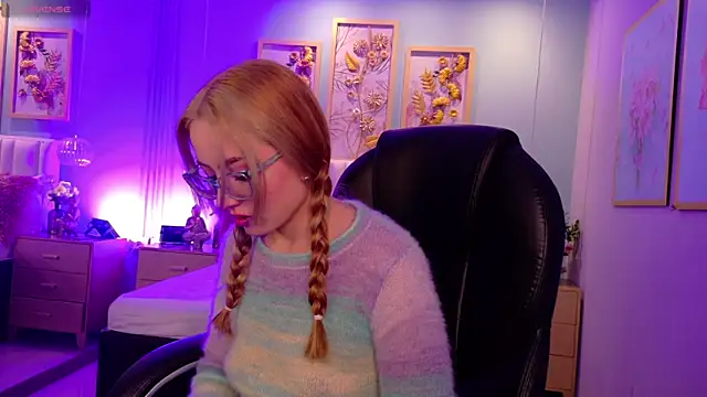 Snapshot of danielamilles chatting on February 25, 2026, 3:49 am danielamilles online show from February 25, 2026, 3:49 am