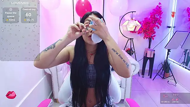 Carolina cherry online show from February 9, 2026, 11:58 am