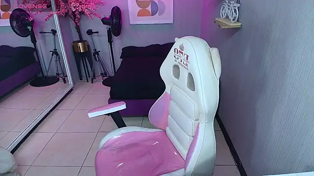 Carolina cherry online show from March 22, 2026, 11:57 am