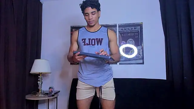 Dustyn Michelle1 online show from March 12, 2026, 1:01 am