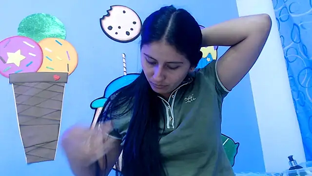 NOVAHOT98 online show from February 23, 2026, 7:33 pm