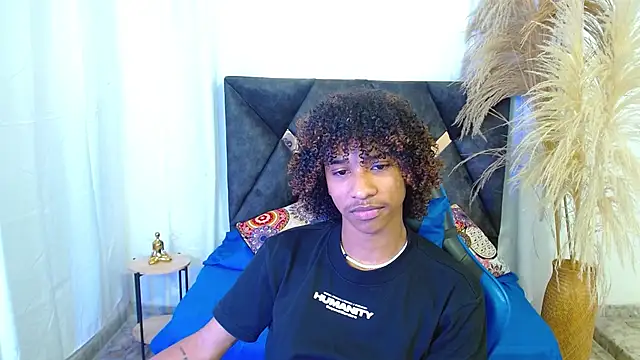 angelll18  online show from March 16, 2026, 8:35 pm