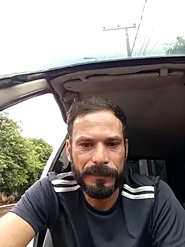 Dionaatanm online show from December 16, 2025, 6:02 pm