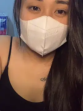 NinaBaby22 online show from April 5, 2026, 4:04 pm