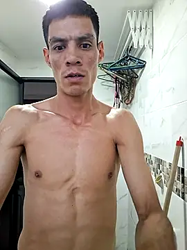 Snapshot of dominio1992real chatting on May 27, 2026, 11:02 pm dominio1992real online show from May 27, 2026, 11:02 pm