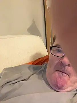 cmrakad63 online show from March 24, 2026, 7:46 am