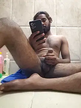 suhxil79 online show from May 9, 2026, 7:30 pm