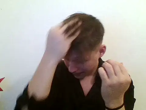 sugaralpha online show from December 18, 2025, 6:58 pm