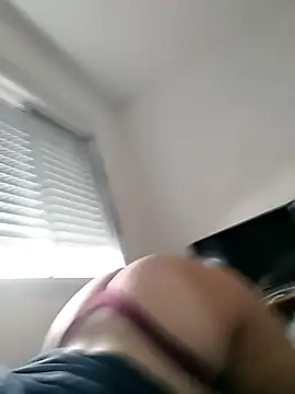 Snapshot of Casalbbtro chatting on February 3, 2026, 10:53 am Casalbbtro online show from February 3, 2026, 10:53 am