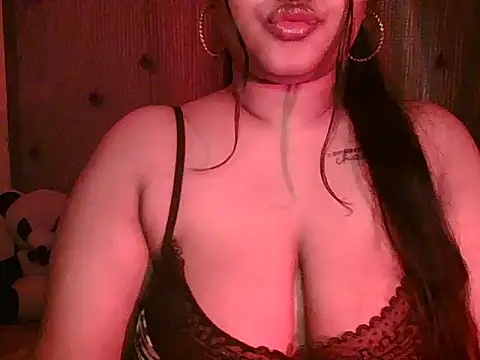 Snapshot of sonal-6 chatting on April 21, 2026, 8:44 pm sonal-6 online show from April 21, 2026, 8:44 pm