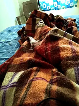 Snapshot of kalnsuhn chatting on January 6, 2026, 4:49 am kalnsuhn online show from January 6, 2026, 4:49 am