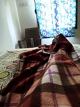 Snapshot of kalnsuhn chatting on January 10, 2026, 6:04 am kalnsuhn online show from January 10, 2026, 6:04 am