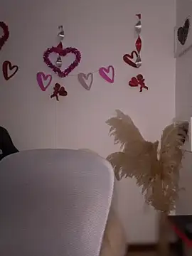 Zarahs Blare1 online show from February 13, 2026, 4:08 am