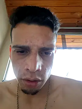 Snapshot of Magrin888 chatting on December 14, 2025, 7:40 pm Magrin888 online show from December 14, 2025, 7:40 pm