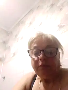 LinaLight88 online show from May 24, 2026, 9:31 pm