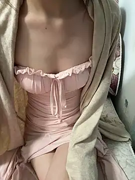  nannan  online show from December 16, 2025, 1:05 pm