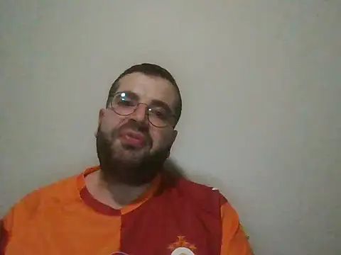 Snapshot of kkadam1 chatting on April 20, 2026, 3:04 pm kkadam1 online show from April 20, 2026, 3:04 pm
