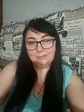 MariSwan222 online show from January 7, 2026, 9:28 pm