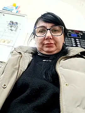 MariSwan222 online show from March 3, 2026, 12:22 pm