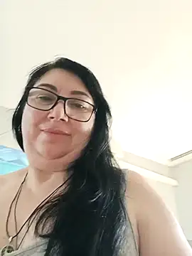 MariSwan222 online show from March 6, 2026, 7:38 am