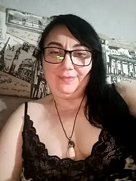 MariSwan222 online show from May 25, 2026, 8:37 pm