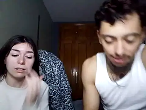 sorbetedeframbuesa68 online show from February 16, 2026, 6:48 pm