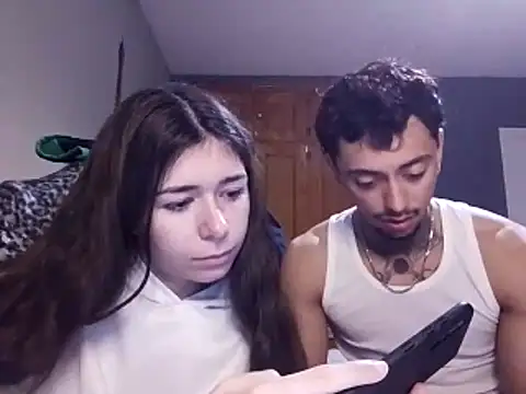 sorbetedeframbuesa68 online show from February 18, 2026, 7:54 pm